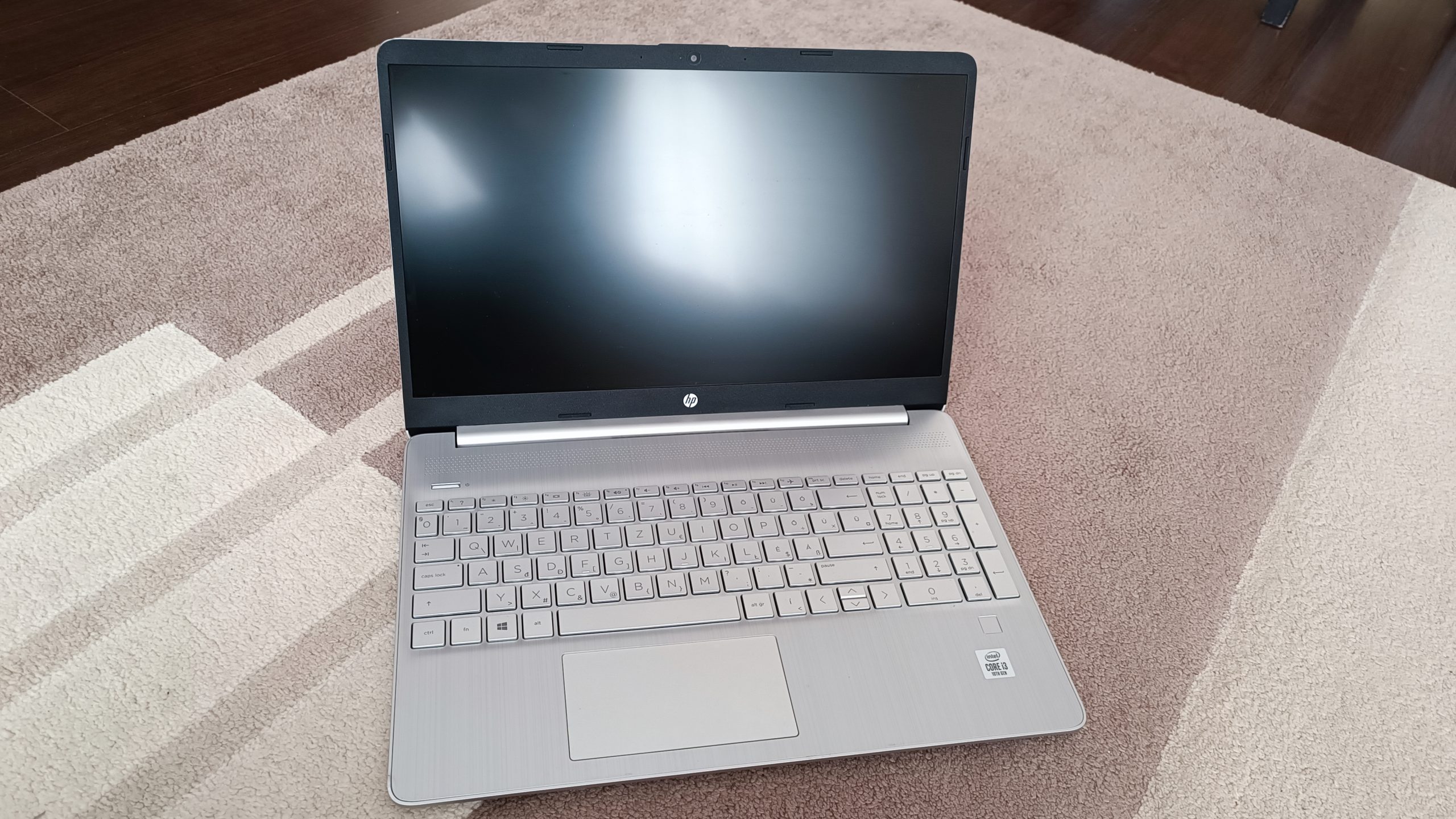HP 15s-fq 15,6" FHD - Image 2